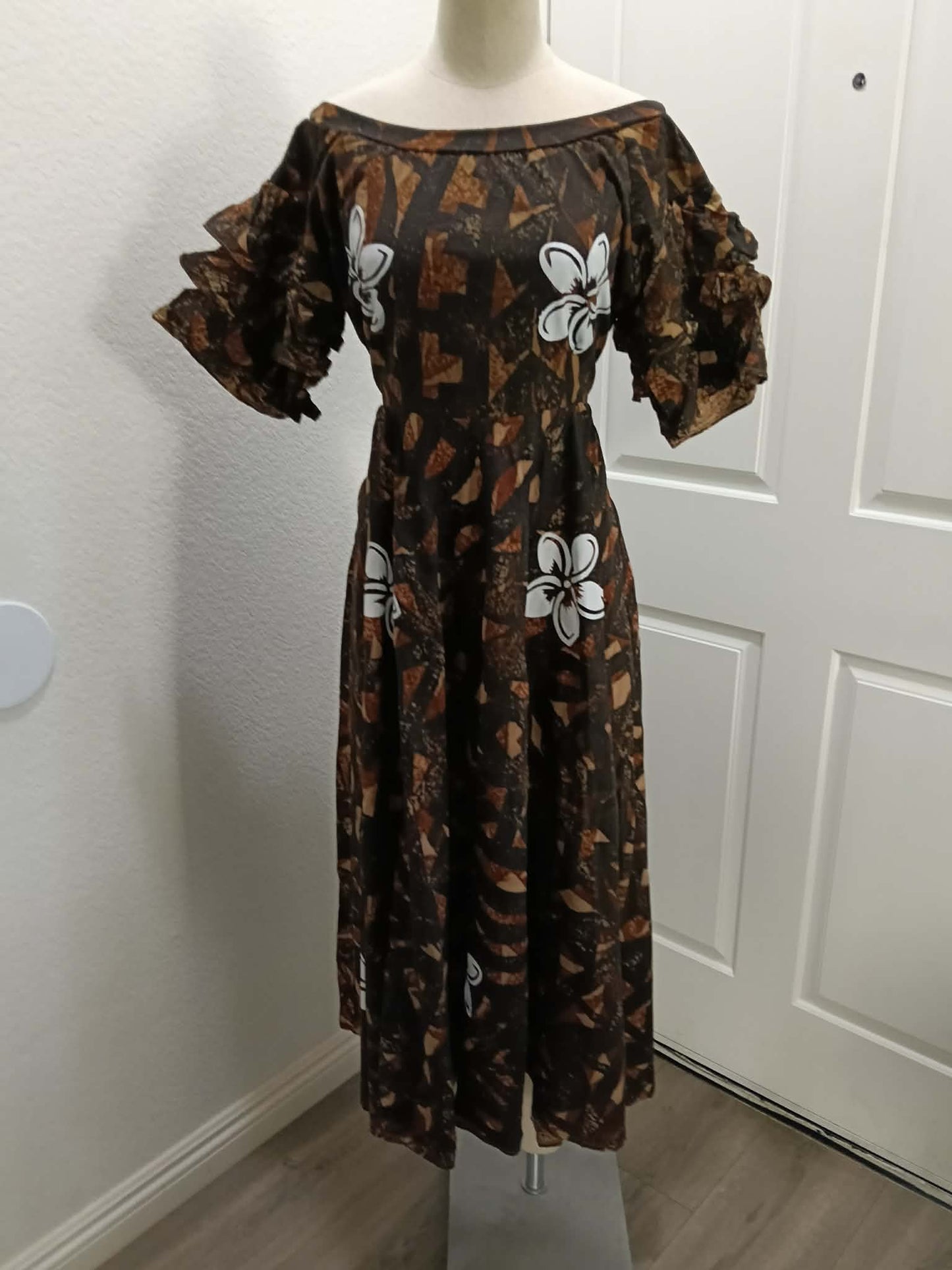 Elei Baby waist Dress